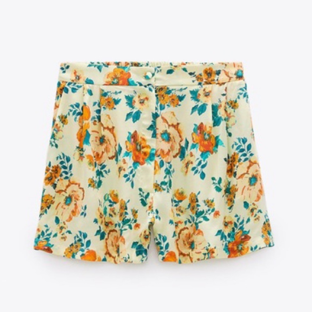 NWT Zara Floral Becky Bermuda Shorts